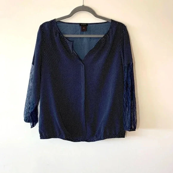 Ann Taylor Navy Microdot Popover Tunic Lace Woman’s Size Small Spring Top Preppy - Picture 9 of 10